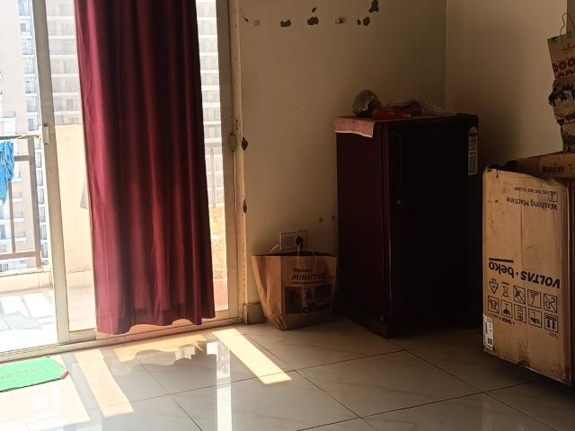 Resale | 2 BHK + Pooja Room 1150 Sq.Ft. Apartment in Gardenia Golf City