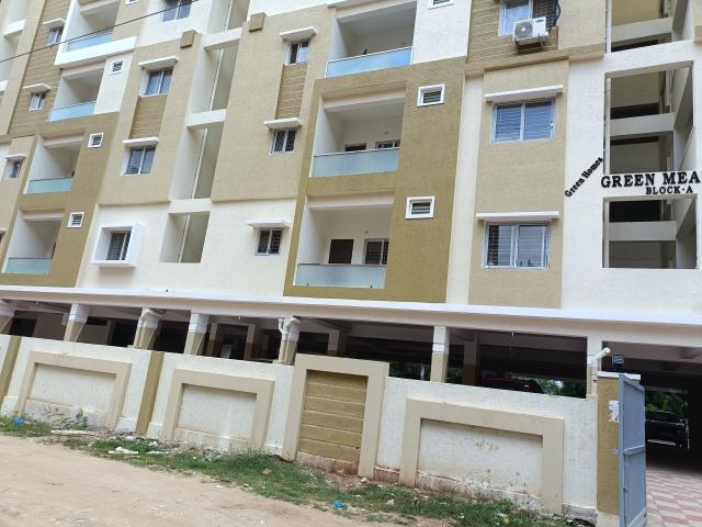Resale | 2 BHK + Pooja Room 1150 Sq.Ft. Apartment in Green Meadows Ameenpur