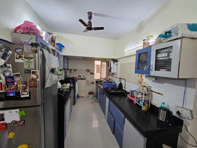 Resale | 2 BHK + Pooja Room 1150 Sq.Ft. Apartment in Mirchandani Palms