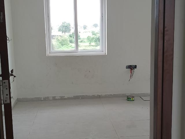 Resale | 2 BHK + Pooja Room 1150 Sq.Ft. Apartment in Patancheru Shankarpalli Road