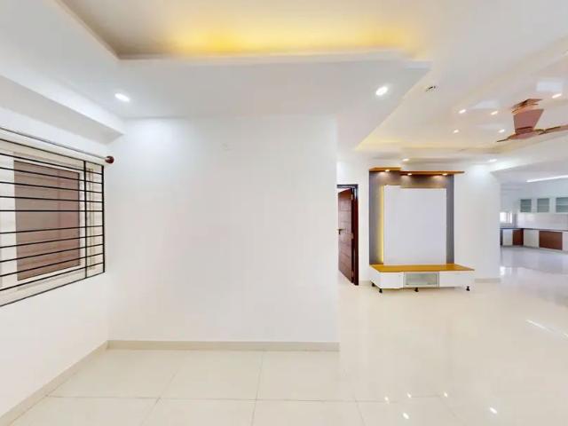 Resale | 2 BHK + Pooja Room 1207 Sq.Ft. Apartment in DSR Waterscape