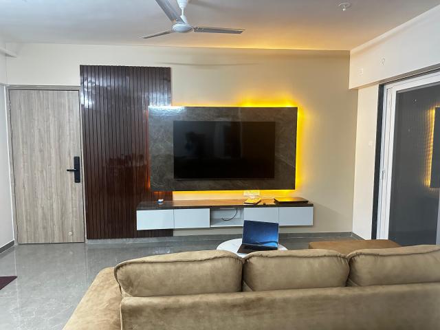 Resale | 2 BHK + Pooja Room 1200 Sq.Ft. Apartment in Venkatesh Skydale