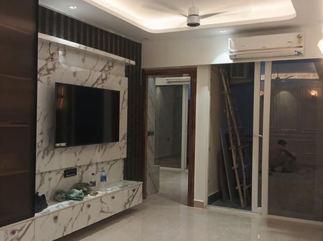Resale | 2 BHK + Pooja Room 1200 Sq.Ft. Apartment in Signature Global Prime Phase 2