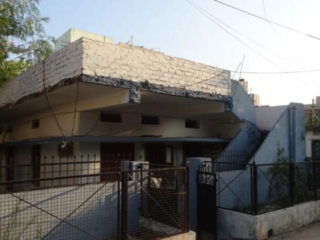 Resale | 2 BHK + Pooja Room 1200 Sq.Ft. Independent House in Neredment