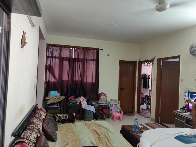 Resale | 2 BHK + Pooja Room 1240 Sq.Ft. Apartment in Omaxe Heights