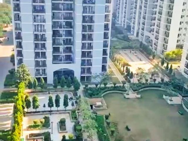 Resale | 2 BHK + Pooja Room 1250 Sq.Ft. Apartment in Vipul Lavanya