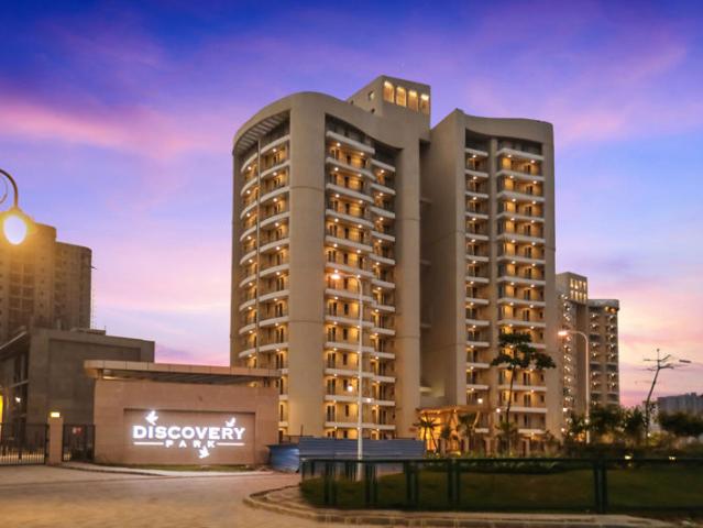 Resale | 2 BHK + Pooja Room 1250 Sq.Ft. Apartment in BPTP Discovery Park