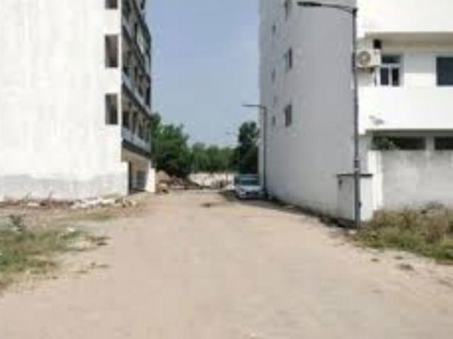 Resale | 2 BHK + Pooja Room 1250 Sq.Ft. Apartment in BPTP Princess Park