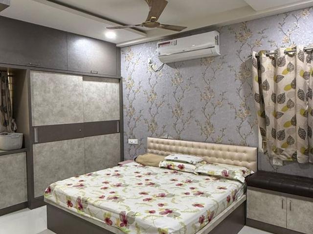 Resale | 2 BHK + Pooja Room 1250 Sq.Ft. Apartment in Lakdi ka pul