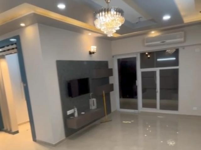 Resale | 2 BHK + Pooja Room 1250 Sq.Ft. Apartment in MCC Signature Heights