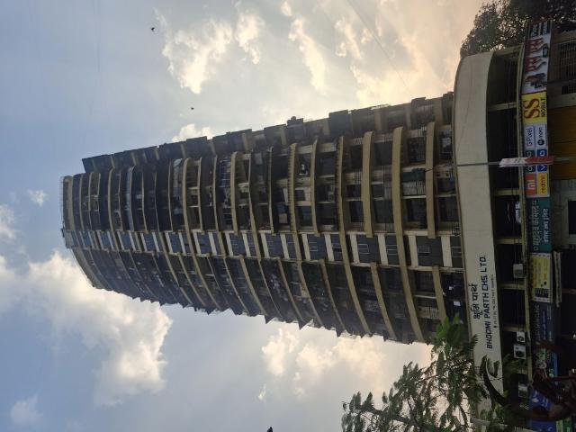 Resale | 2 BHK + Pooja Room 1267 Sq.Ft. Apartment in Gajra Bhoomi Parth