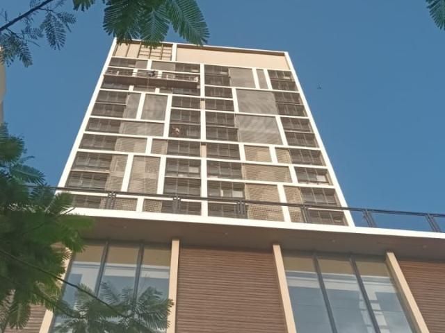 Resale | 2 BHK + Pooja Room 1261 Sq.Ft. Apartment in Queenstown Springs