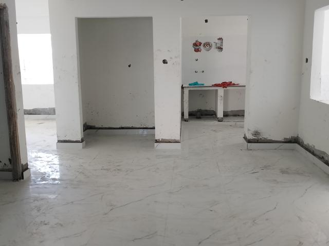 Resale | 2 BHK + Pooja Room 1350 Sq.Ft. Apartment in Tellapur