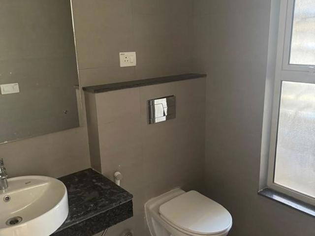 Resale | 2 BHK + Pooja Room 1360 Sq.Ft. Apartment in Bestech Park View Ananda