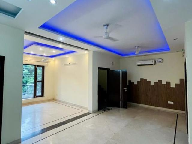 Resale | 2 BHK + Pooja Room 1380 Sq.Ft. Apartment in Dwarkadhis City