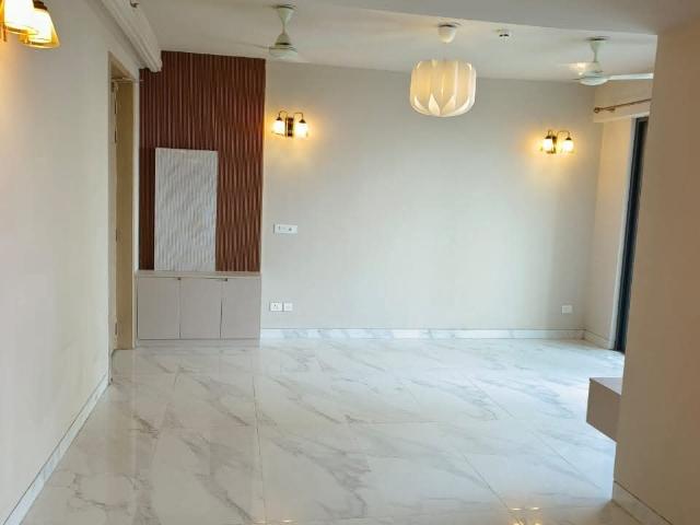 Resale | 2 BHK + Pooja Room 1516 Sq.Ft. Apartment in M3M Heights
