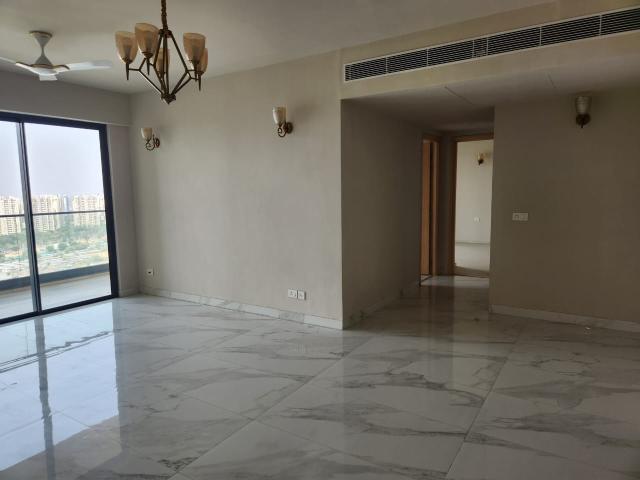 Resale | 2 BHK + Pooja Room 1516 Sq.Ft. Apartment in M3M Heights