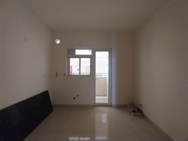 Resale | 2 BHK + Pooja Room 1604 Sq.Ft. Apartment in Pavani Starlit