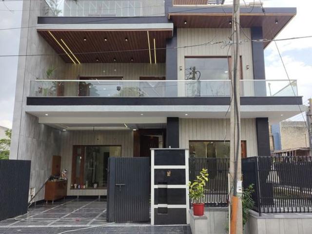Resale | 2 BHK + Pooja Room 2400 Sq.Ft. Villa in Electronic City