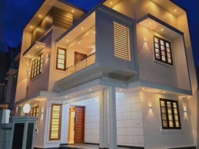 Resale | 2 BHK + Pooja Room,Extra Room 1200 Sq.Ft. Villa in Banashankari