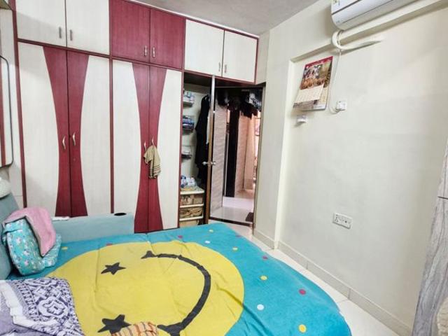 Resale | 2 BHK + Pooja Room,Extra Room 890 Sq.Ft. Apartment in Poonam Complex