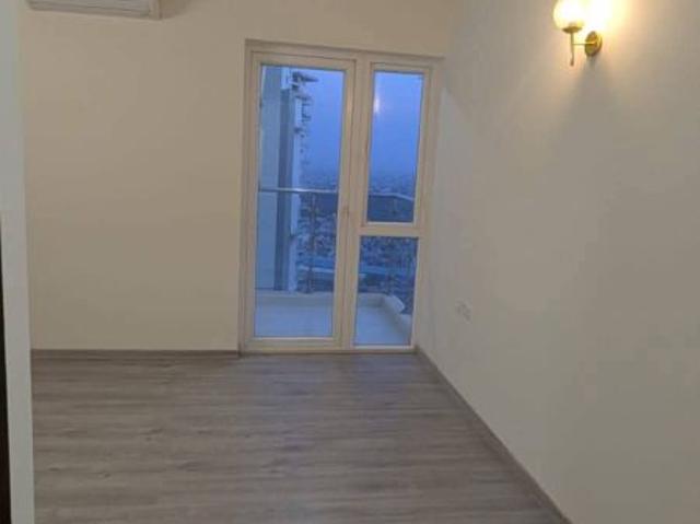 Resale | 2 BHK + Pooja Room,Servant Room 1099 Sq.Ft. Apartment in Hero Homes Gurgaon