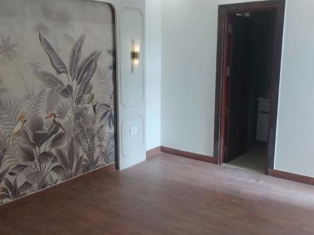 Resale | 2 BHK + Pooja Room,Servant Room 1200 Sq.Ft. Apartment in ORS Royal Residency
