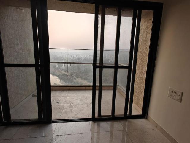 Resale | 2 BHK + Pooja Room,Servant Room,Study Room,Extra Room,Basement 1041 Sq.Ft. Apartment in Magarpatta Nanded City Sargam