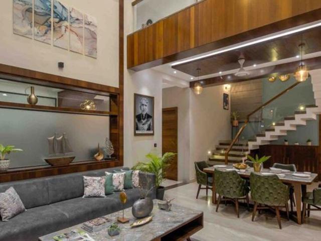 Resale | 2 BHK + Pooja Room,Servant Room,Study Room,Extra Room,Store Room 1367 Sq.Ft. Villa in Haragadde