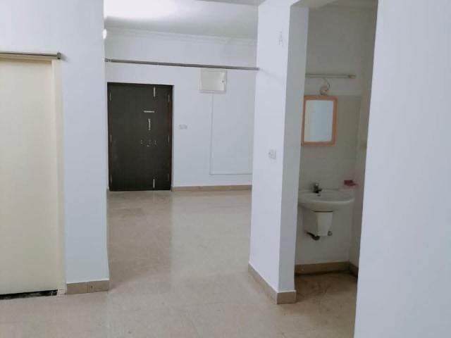 Resale | 2 BHK + Pooja Room,Servant Room,Study Room,Extra Room 1050 Sq.Ft. Apartment in Chanda Nagar