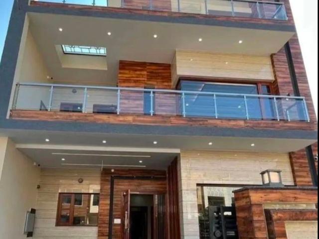 Resale | 2 BHK + Pooja Room,Servant Room,Study Room,Extra Room 1200 Sq.Ft. Villa in Electronic City