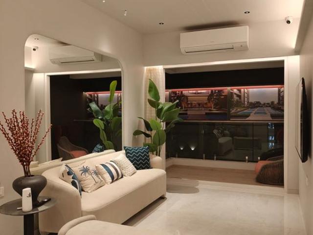 Resale | 2 BHK + Pooja Room,Servant Room,Study Room,Extra Room 620 Sq.Ft. Apartment in Sahakar Excel Acropolis
