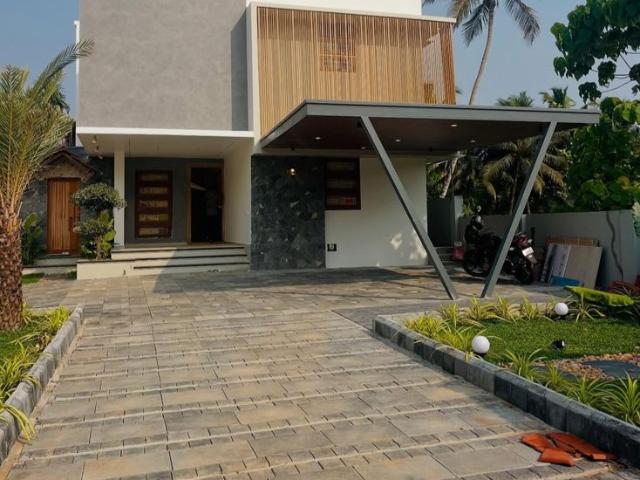 Resale | 2 BHK + Pooja Room,Servant Room,Study Room,Extra Room 960 Sq.Ft. Villa in Bidadi