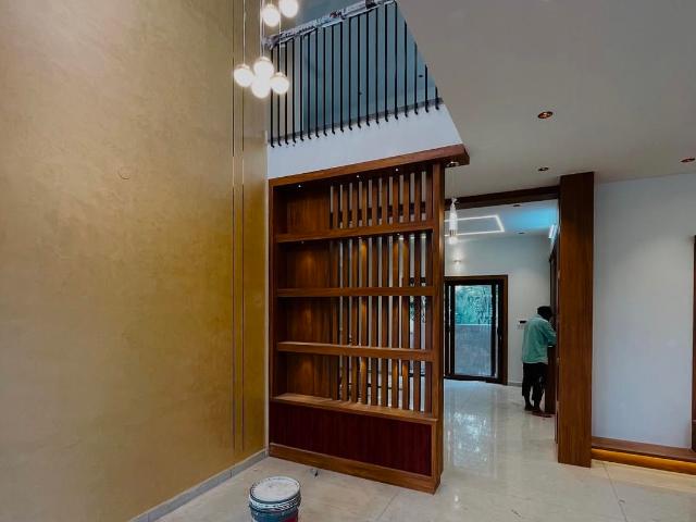 Resale | 2 BHK + Pooja Room,Servant Room,Study Room,Extra Room 960 Sq.Ft. Villa in Bommasandra