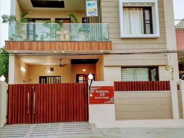 Resale | 2 BHK + Pooja Room,Servant Room,Study Room,Extra Room 960 Sq.Ft. Villa in Bommasandra