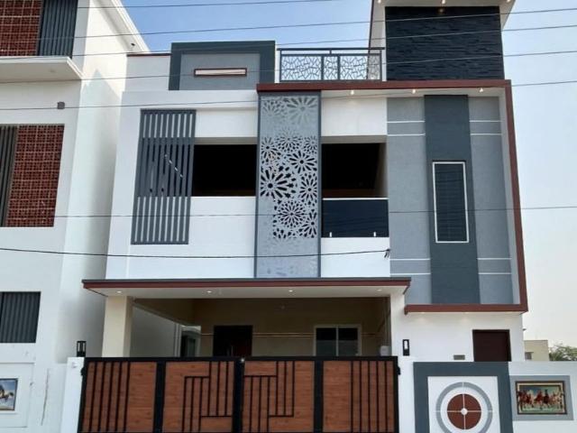 Resale | 2 BHK + Pooja Room,Servant Room,Study Room,Extra Room 960 Sq.Ft. Villa in Jigani