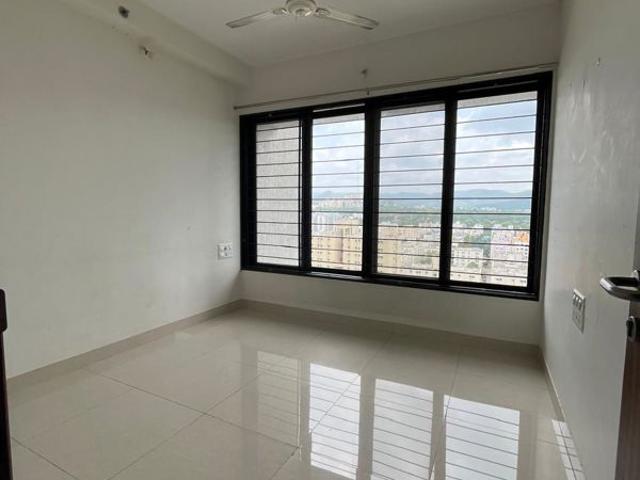 Resale | 2 BHK + Pooja Room,Servant Room,Study Room,Extra Room 983 Sq.Ft. Apartment in Nanded City Pancham