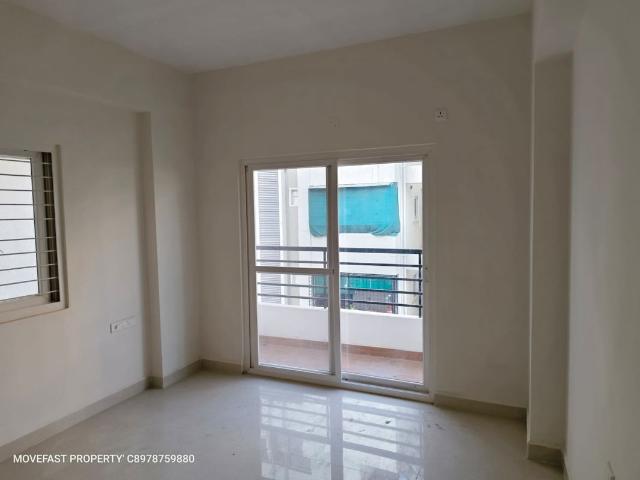Resale | 2 BHK + Pooja Room,Store Room 1180 Sq.Ft. Apartment in Candeur 40