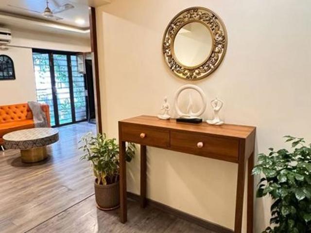 Resale | 2 BHK + Pooja Room,Study Room,Extra Room 1125 Sq.Ft. Apartment in Mainland Camelot Royale