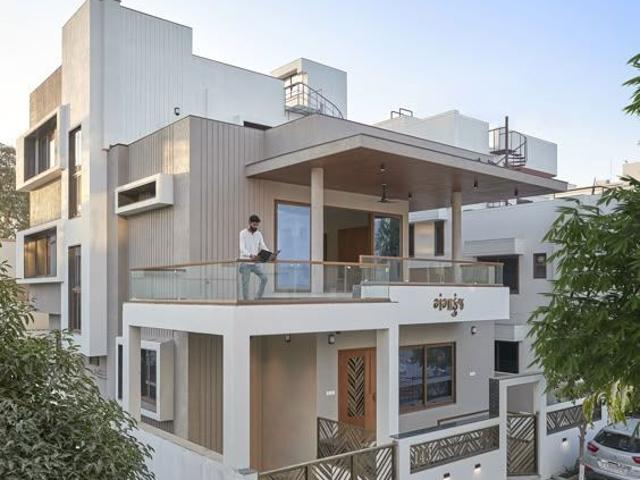 Resale | 2 BHK + Pooja Room,Study Room,Extra Room 1200 Sq.Ft. Villa in Bidadi