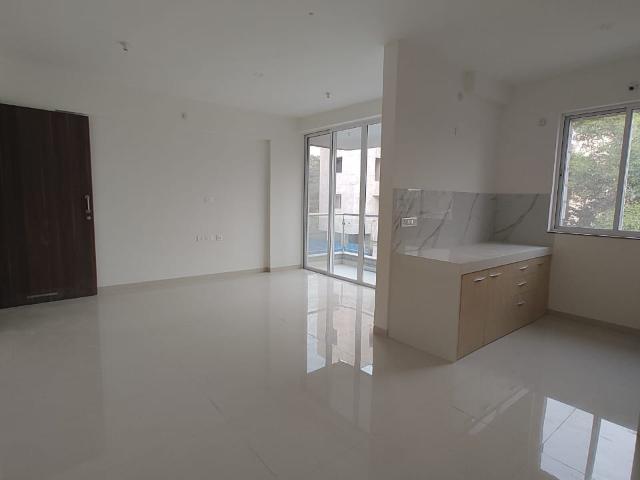 Resale | 2 BHK + Pooja Room,Study Room,Extra Room 960 Sq.Ft. Apartment in Wadgaon Sheri