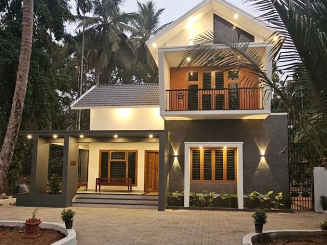 Resale | 2 BHK + Pooja Room,Study Room,Extra Room 960 Sq.Ft. Villa in Nelamangala