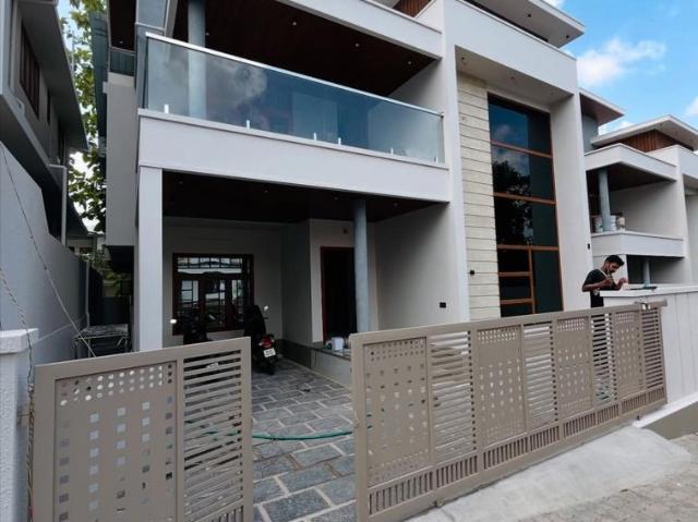 Resale | 2 BHK + Pooja Room,Study Room,Extra Room 960 Sq.Ft. Villa in Bidadi
