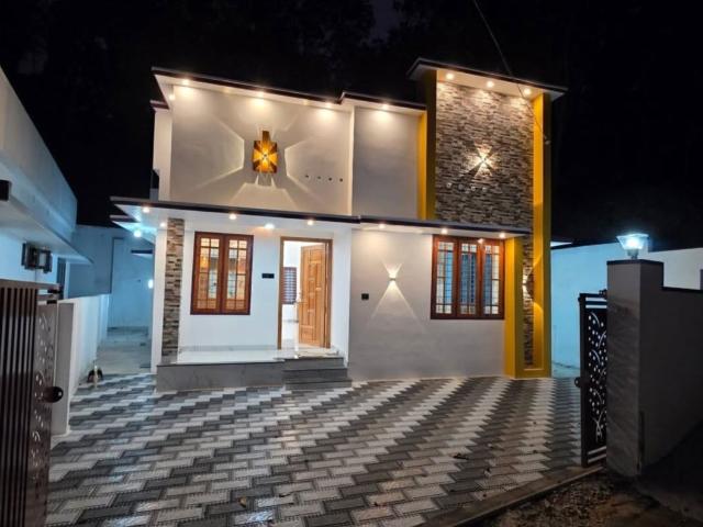Resale | 2 BHK + Pooja Room,Study Room,Extra Room 960 Sq.Ft. Villa in Sarjapur