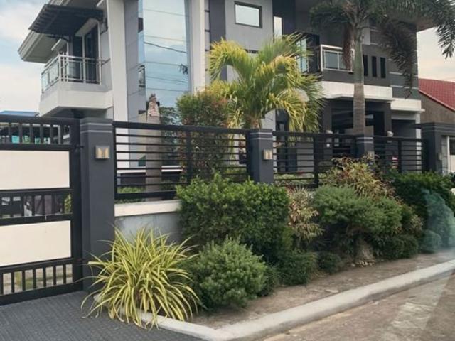 Resale | 2 BHK + Pooja Room,Study Room 1500 Sq.Ft. Villa in Abm South City