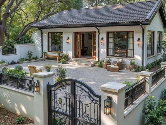 Resale | 2 BHK + Pooja Room,Study Room 962 Sq.Ft. Villa in Bannerghatta