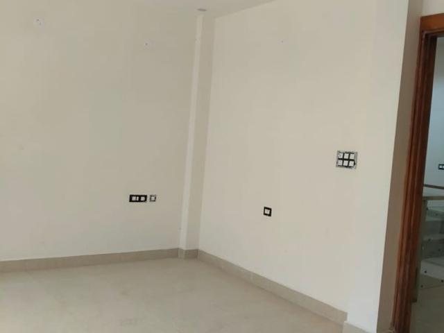 Resale | 2 BHK + Prayer Room 1050 Sq.Ft. Apartment in ABCZ East Avenue