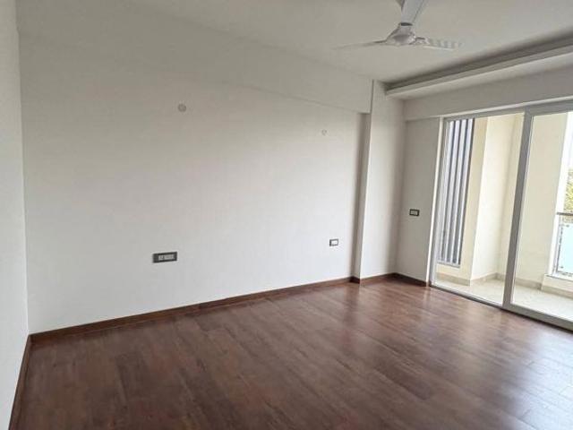 Resale | 2 BHK + Prayer Room 1099 Sq.Ft. Apartment in Hero Homes Gurgaon