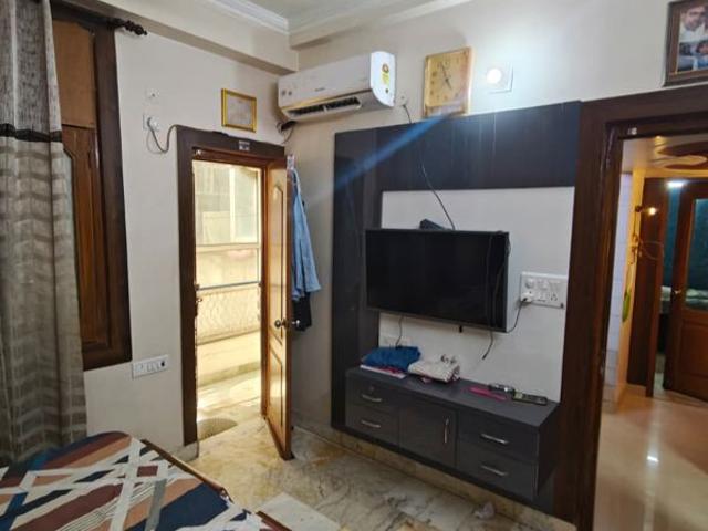 Resale | 2 BHK + Prayer Room 1000 Sq.Ft. Apartment in Rajendra Nagar