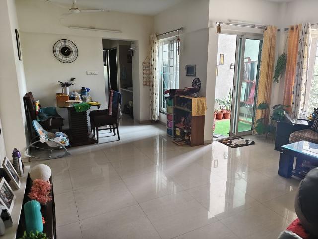 Resale | 2 BHK + Prayer Room 1100 Sq.Ft. Apartment in Nandan Inspera